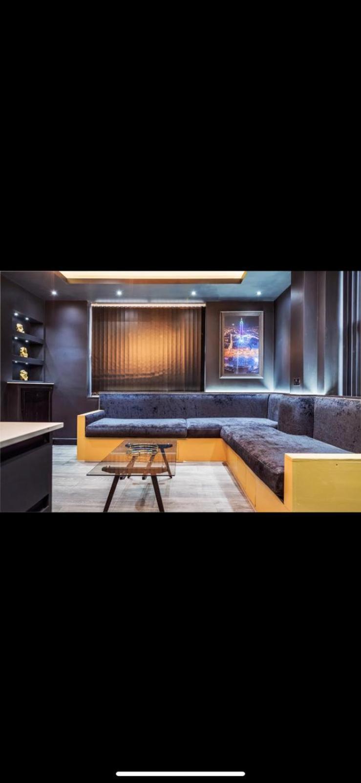 Two Bed Modern Apartment 5Min Walk To Town Centre With Free Parking ! Under New Management Blackpool Ngoại thất bức ảnh